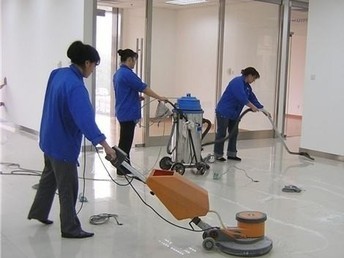 圖 清洗及保潔服務 以專業(yè)守護潔凈生活與商業(yè)空間